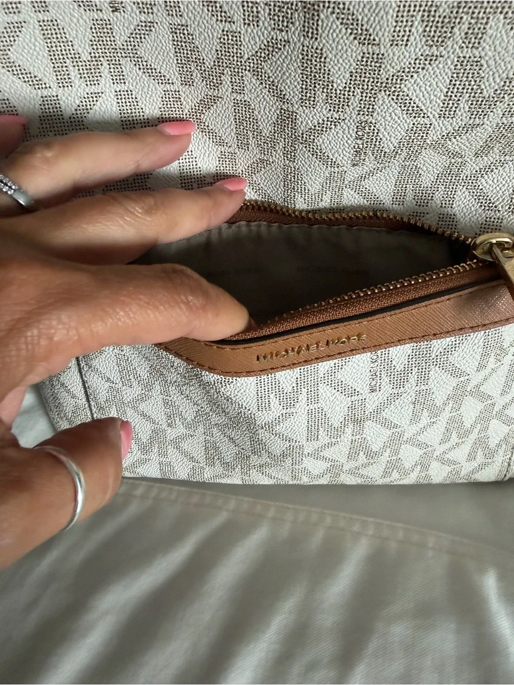 Michael Kors Cream & Tan Signature Crossbody Bag